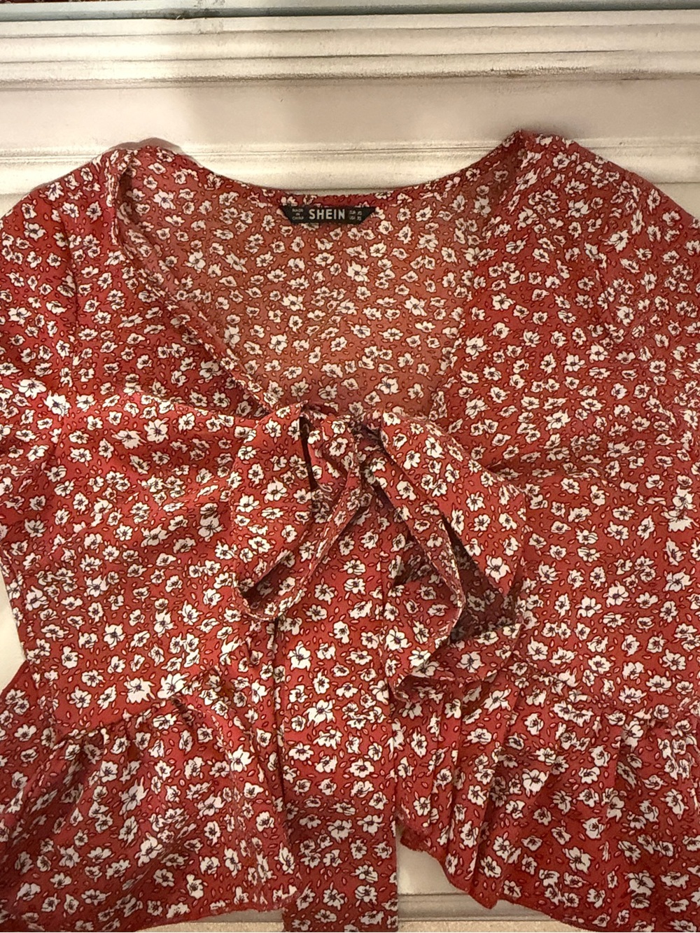 SHEIN Red Floral Tie-Front Ruffle Blouse